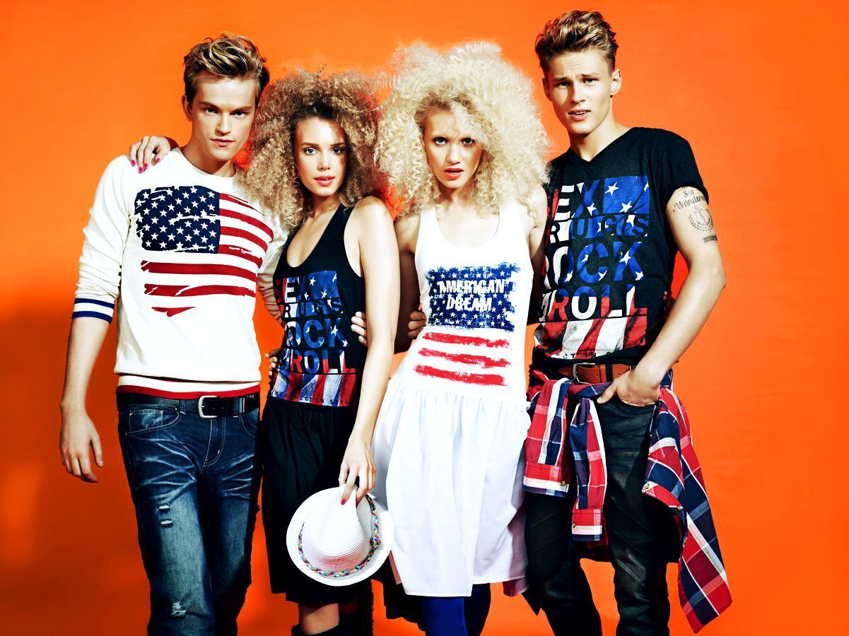 Группа современных стран. Современная Молодежная одежда. Американский стиль одежды. Америквнскийстиль одежды. Американский стиль одежды молодежный.