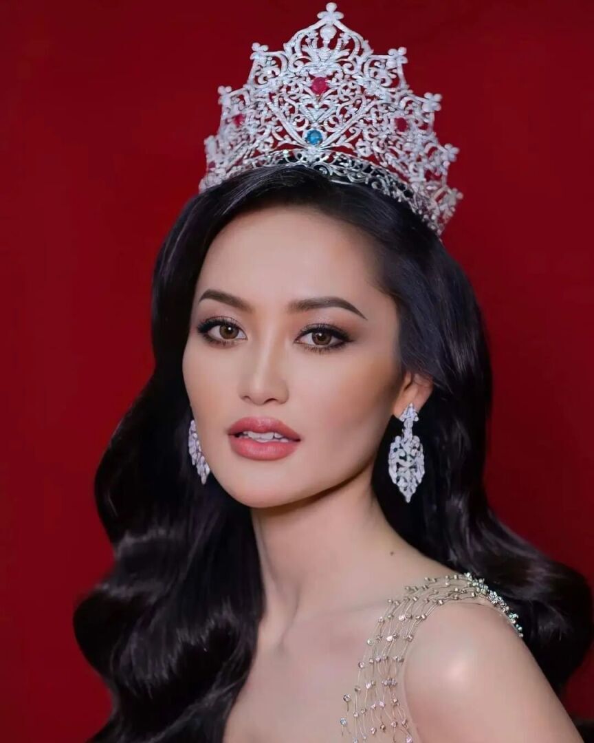 Пайенгкса Лор (красивые девушки и женщины)