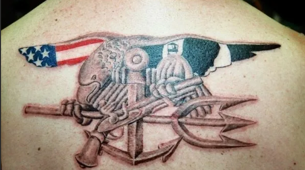 Тату моряка. Традиции нанесения татуировок