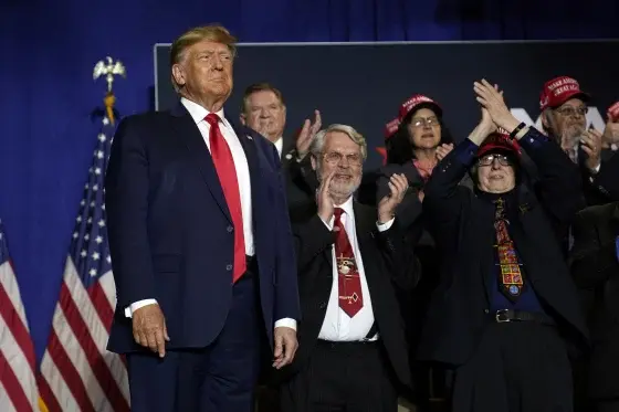 Взгляд на 2024 год: взлеты и падения Трампа.