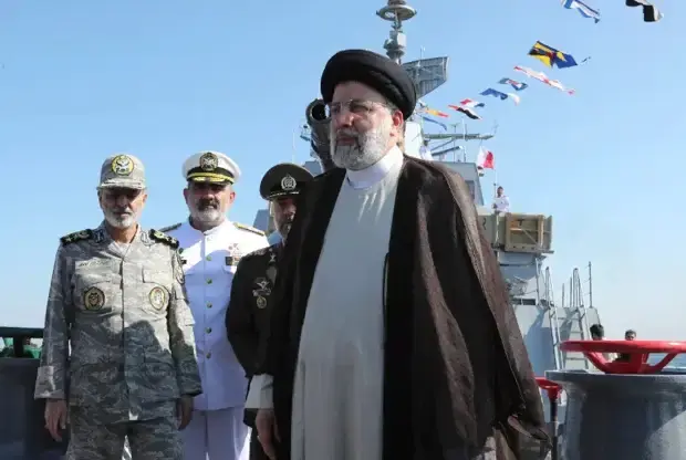 Персы бьют нефтедоллар и Запад.