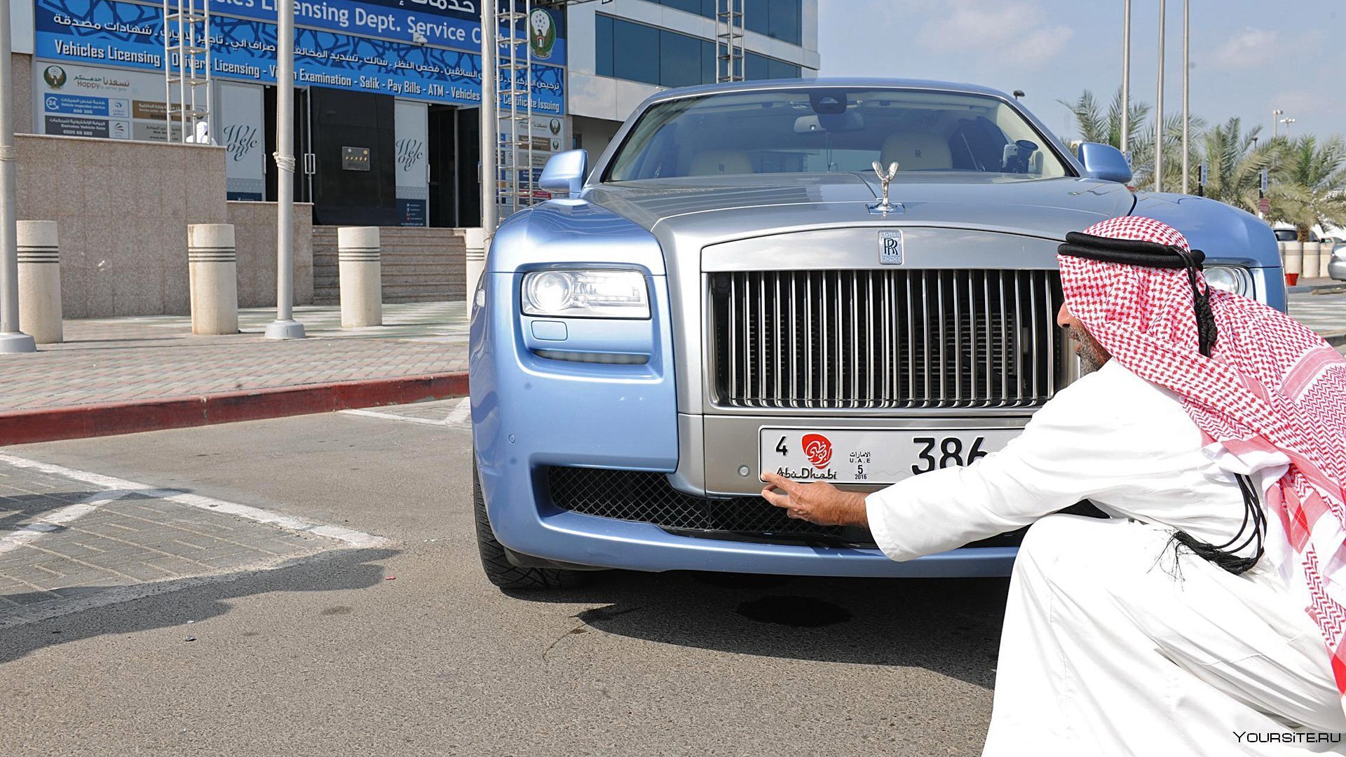 Самый дорогой номерной знак автомобиля в мире