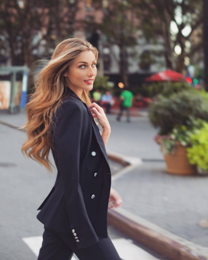 Алессия Ровеньо (красивые девушки и женщины)