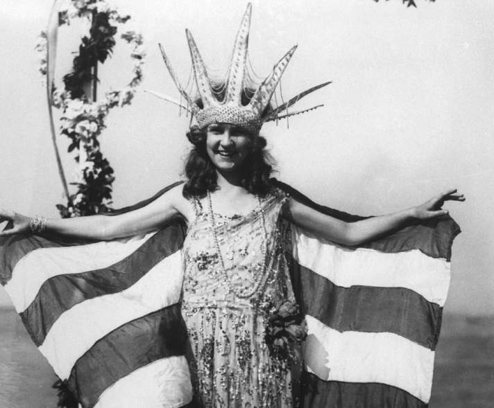 Посмотрите, Как Сильно Изменилось Идеальное Женское Тело С Годами в Америке.