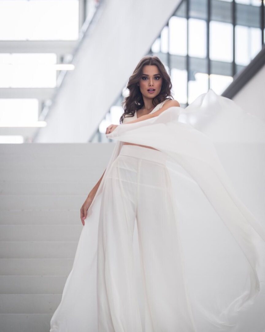 Тельма Мадейра (красивые девушки и женщины)