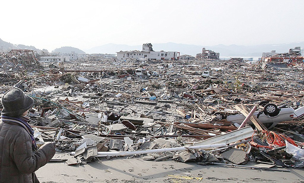 Как Япония борется с последствиями землетрясений и цунами