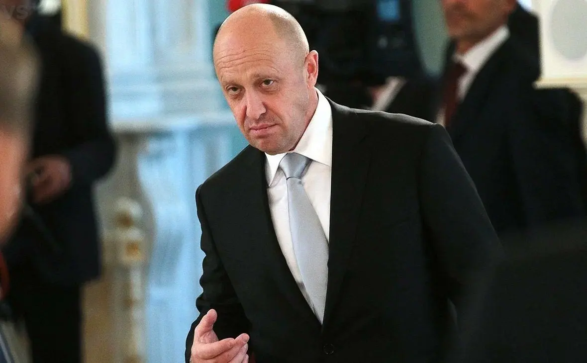 «Готовы съехать с темы, готовы расцеловать противника?»:это позор-Евгений Пригожин смело раскрыл всю правду про позицию элиты. Согласны с его мнением?