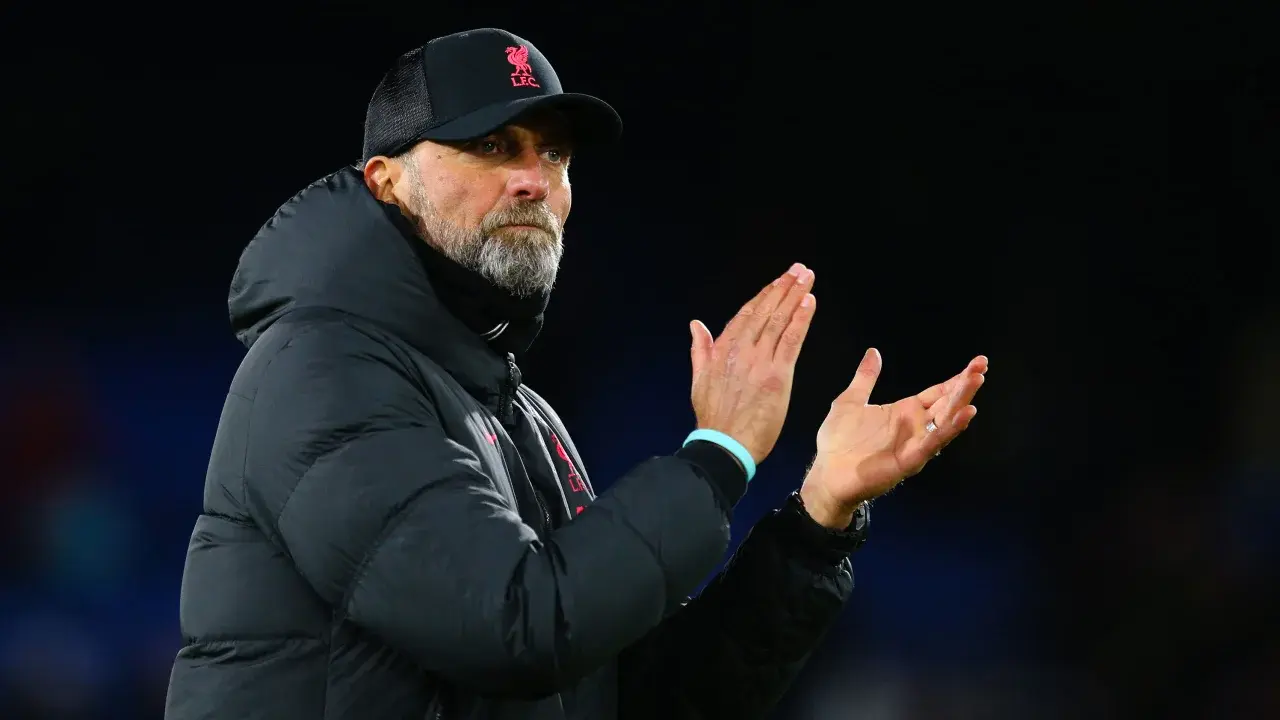 Почему болельщики "Ливерпуля" освистали исполнение национального гимна на "Анфилде" во время коронации короля Карла