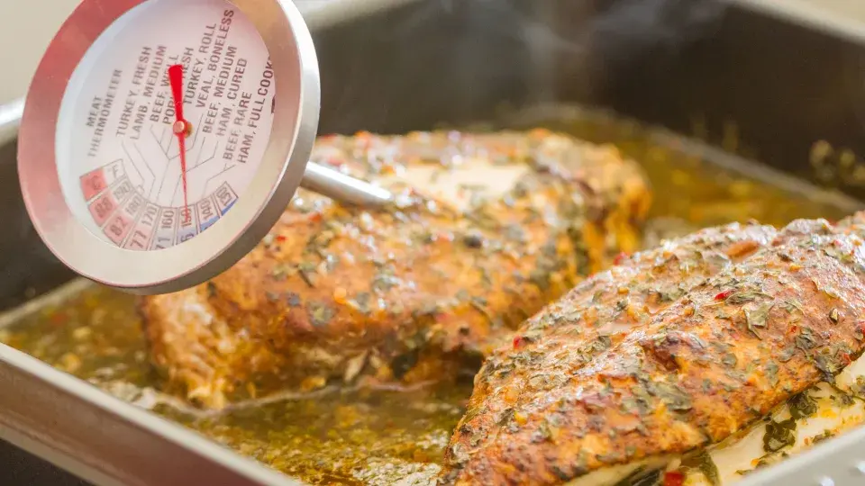 6 самых больших ошибок, которые вы совершаете, готовя куриные грудки