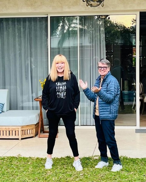 Стас Барецкий предложил Пугачевой комнату в Грязевом замке и упомянул, что просил ее остаться на ночь.