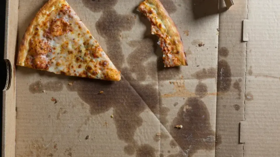 8 продуктов, которых следует избегать перед сном