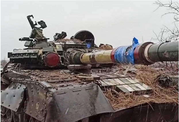 Военные журналисты перечислили причины задержки запланированного наступления ВСУ на 9 мая.