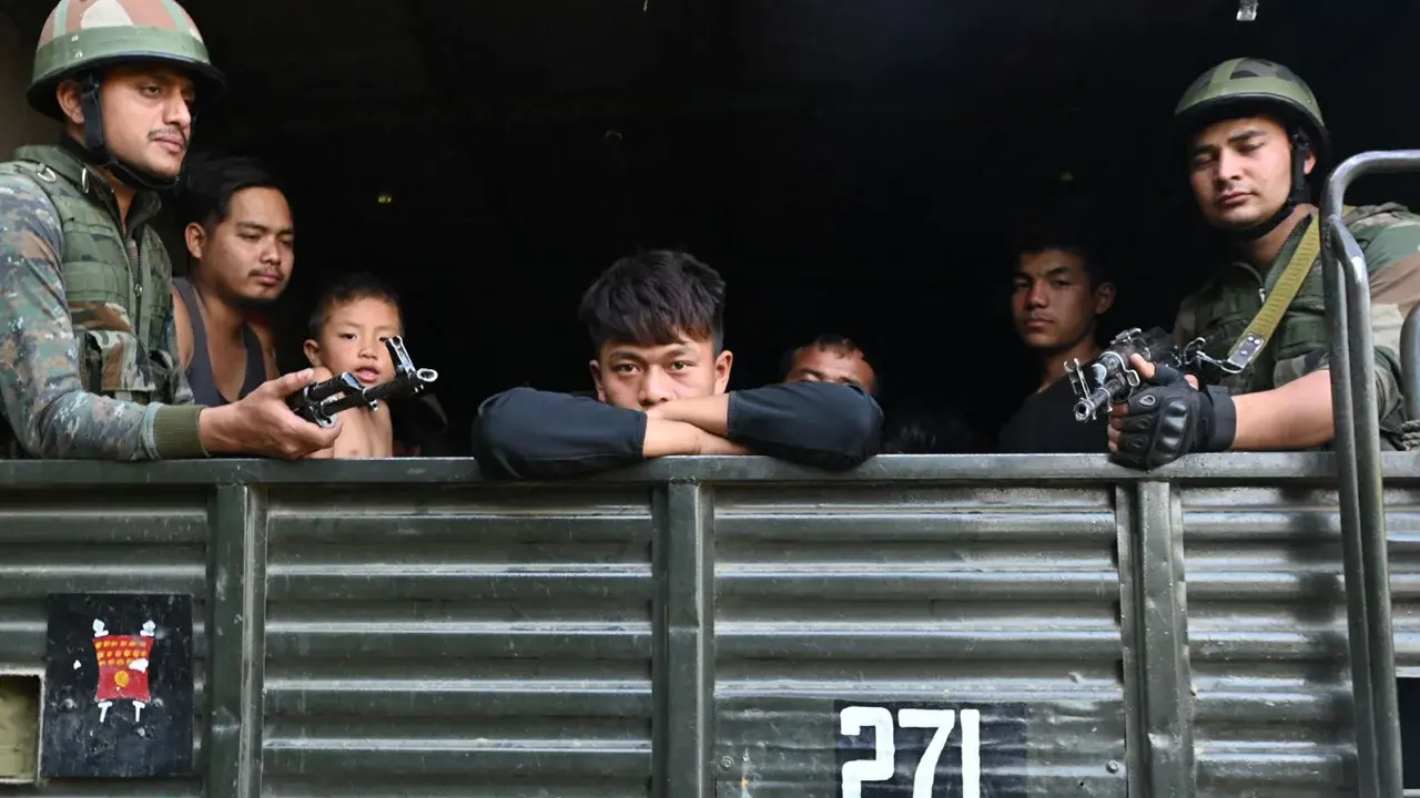 Почему штат на северо-востоке Индии взорвался этническими волнениями?