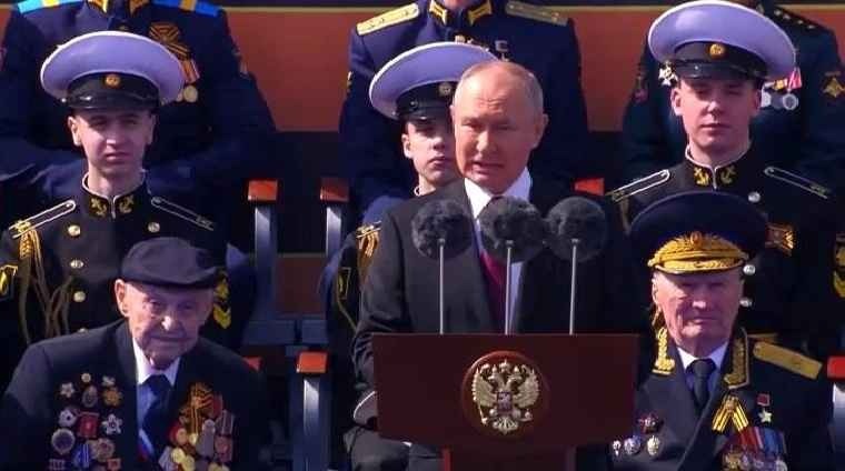 Похоже наш президент что-то путает