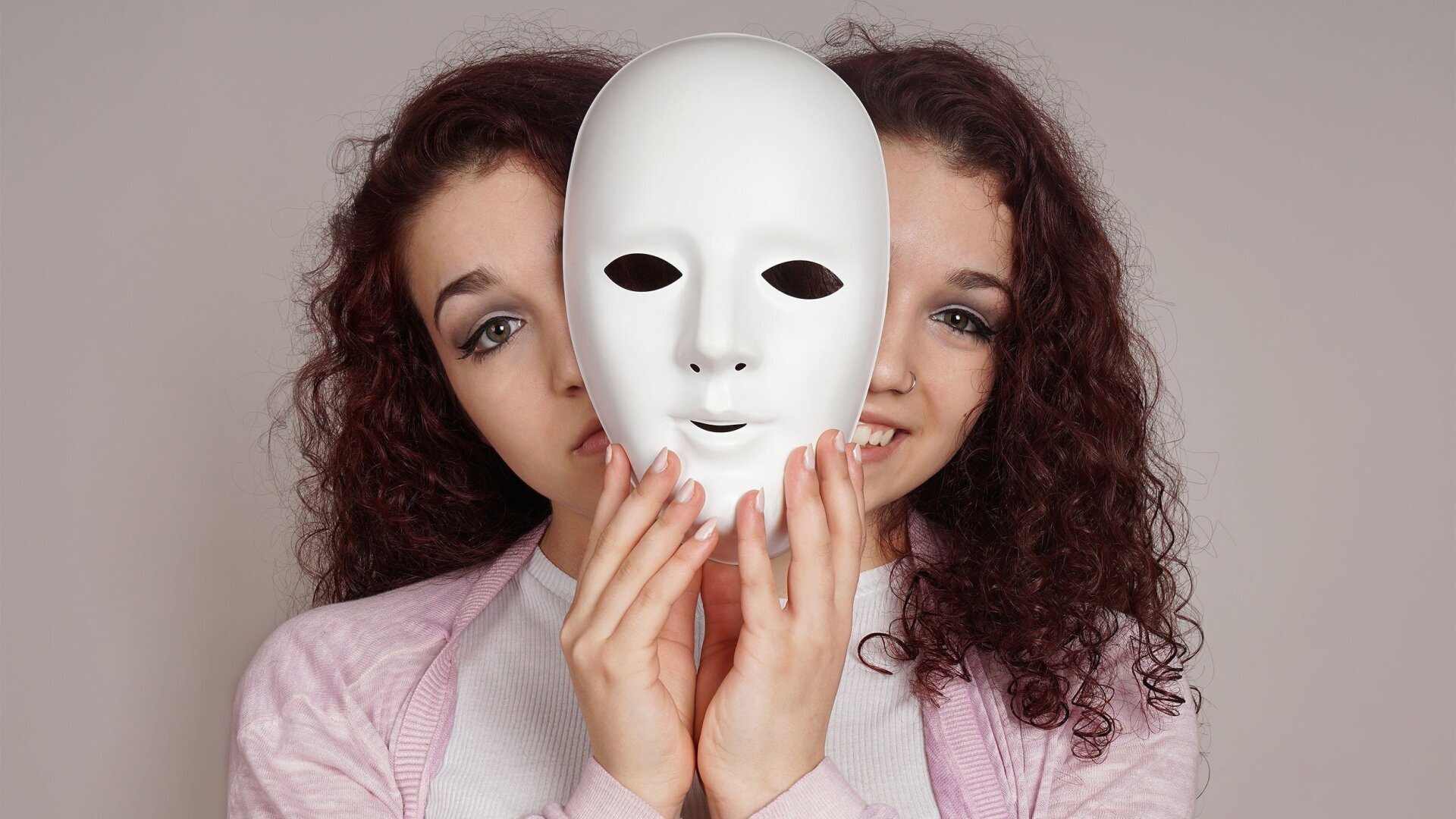 Принять двойственность истины: как противоположные истины могут быть одновременно верными.