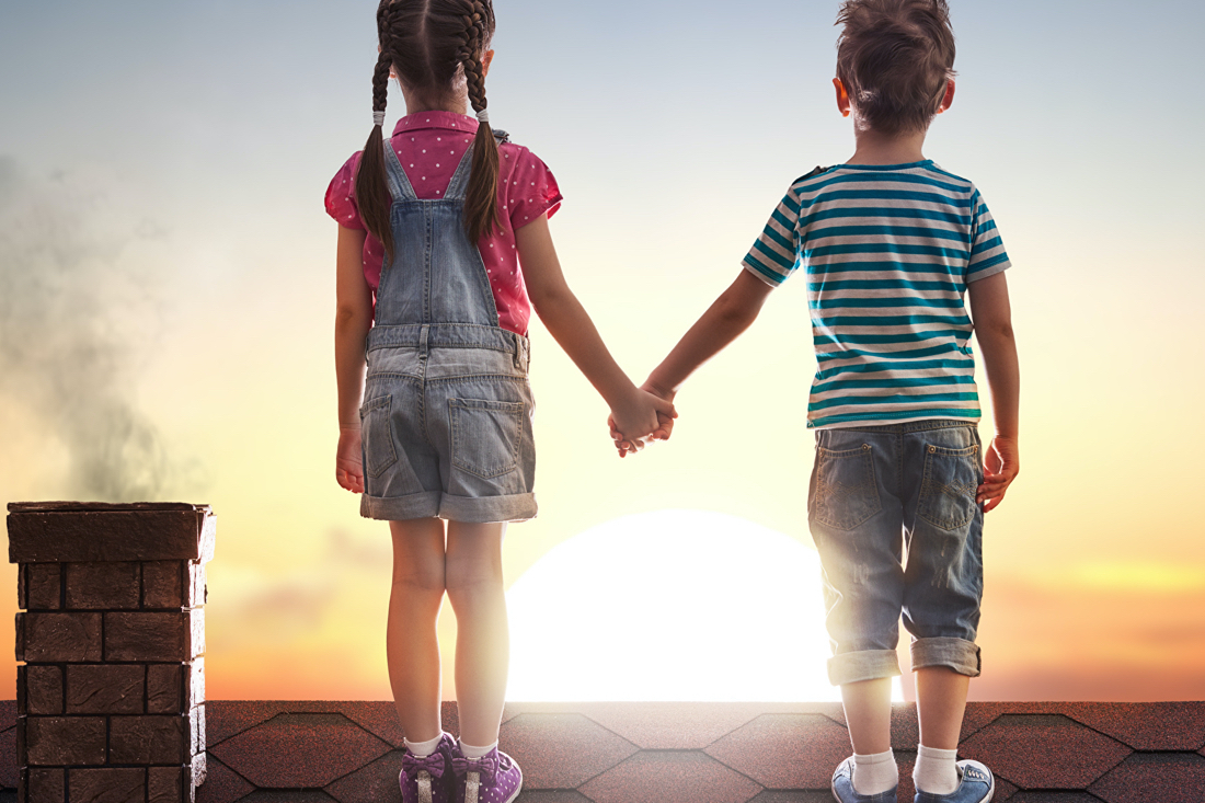 Как с детства привить сыну уважение к девочкам. Поверьте — это важно