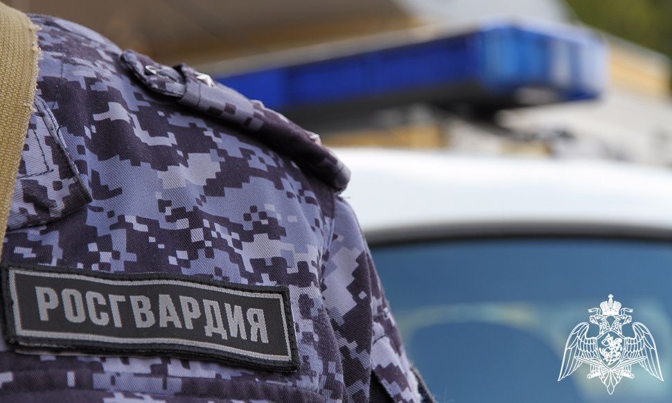В Новосибирске сотрудники Росгвардии задержали подозреваемых в проникновении на охраняемый объект