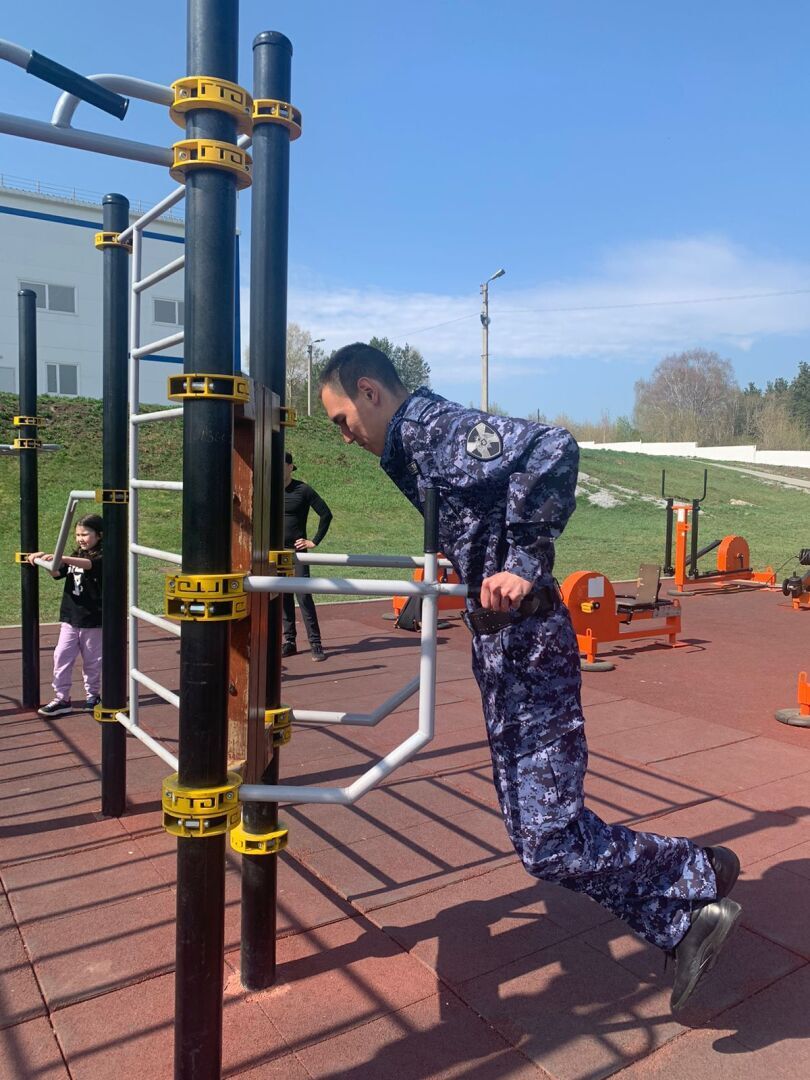 В Башкирии состоялись соревнования по троеборью среди сотрудников и ветеранов Росгвардии