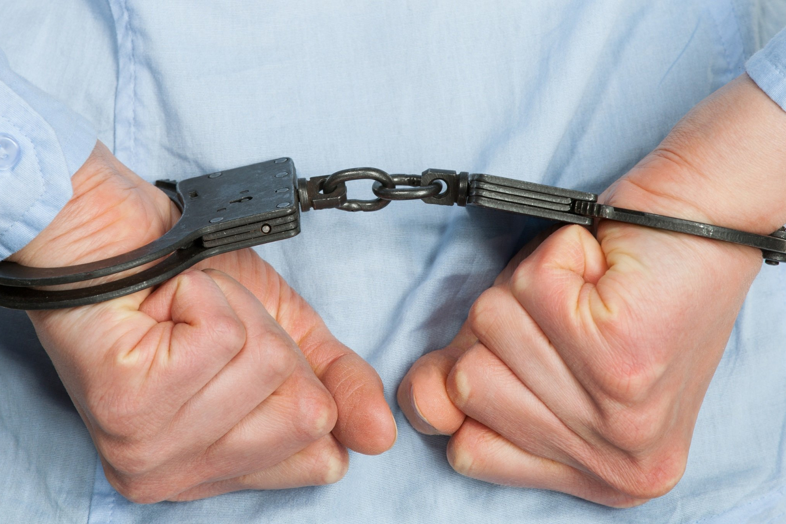 Продюсеру CNN предъявлено обвинение в шокирующих преступлениях на сексуальной почве среди несовершеннолетних