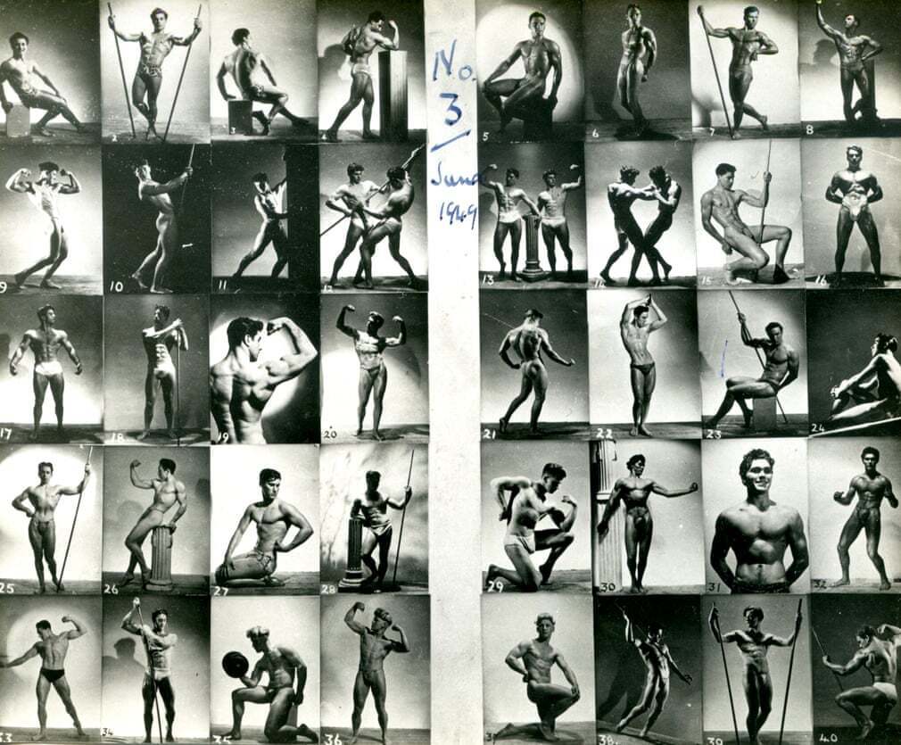 У тебя есть самец: тайные фото мужских тел – в картинках.