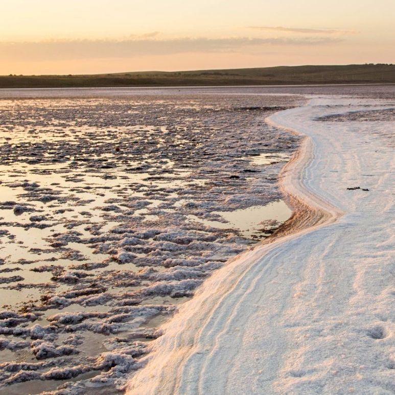 Краснодар и его окрестности славятся множеством живописных мест, которые заслуживают внимания. Если вы ищете место для отдыха, то у вас есть варианты!