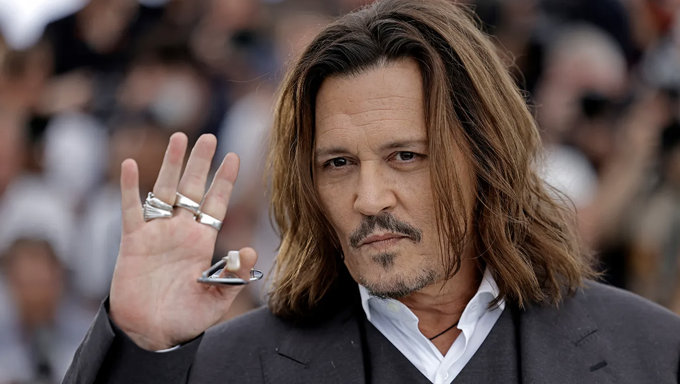 Джонни Депп признался, что чувствует себя бойкотированным после драмы с Эмбер Херд, и ему больше не нужен Голливуд Представляя свой новый фильм "Жанна