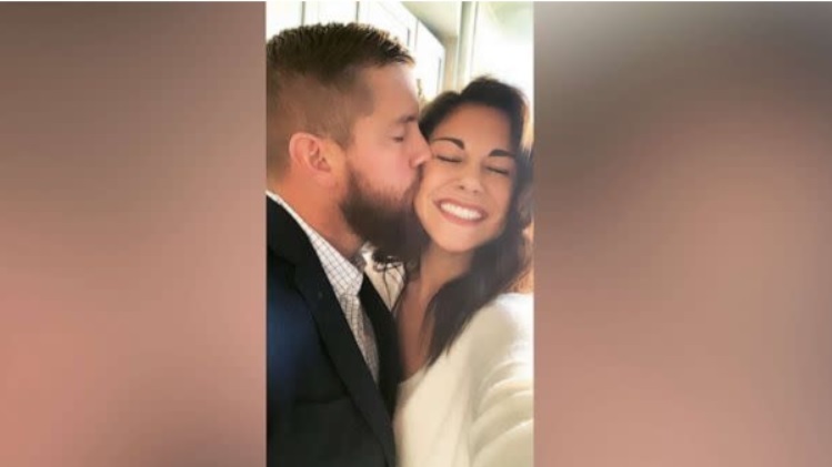 Жених из Южной Каролины, чья невеста была убита в день их свадьбы предположительно пьяным водителем, впервые делится своей историей.