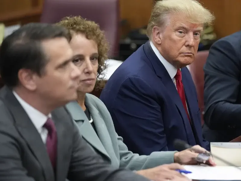 Трамп поручил соблюдать правила суда перед уголовным процессом на Манхэттене