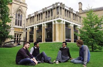 Будущим абитуриентам и их родителям. Почём нынче высшее образование в России? Уж очень дорогая дорога в будущее