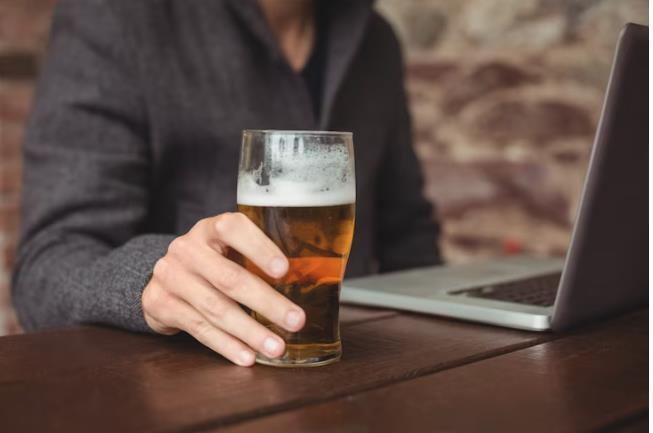 Работодатель устроил на производстве проверку на трезвость: это правомерно?