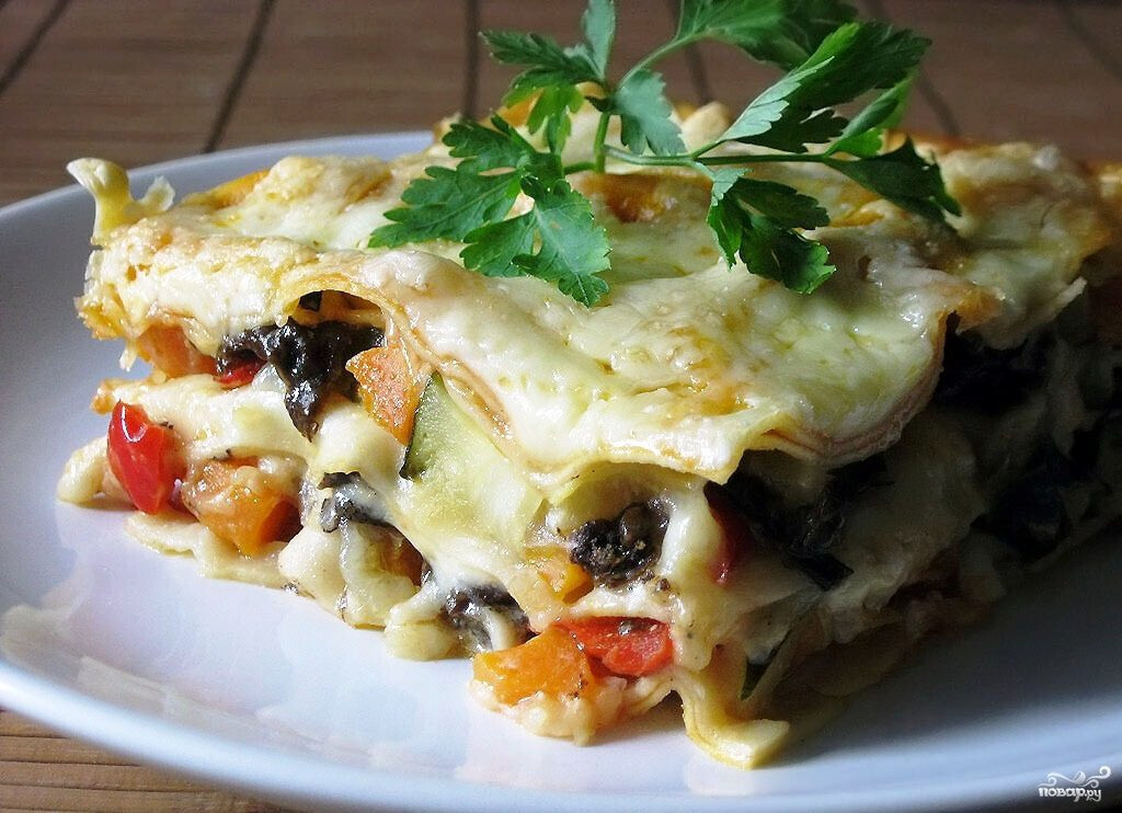 Лазанья с беконом и цуккини