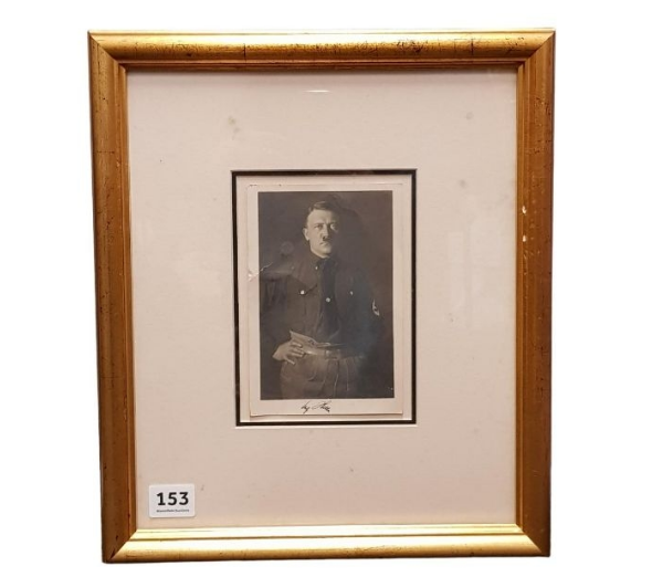 Карандаш, который Гитлер получил от своей возлюбленной, выставлен на аукцион в Англии...«Ожидается 1 миллиард»