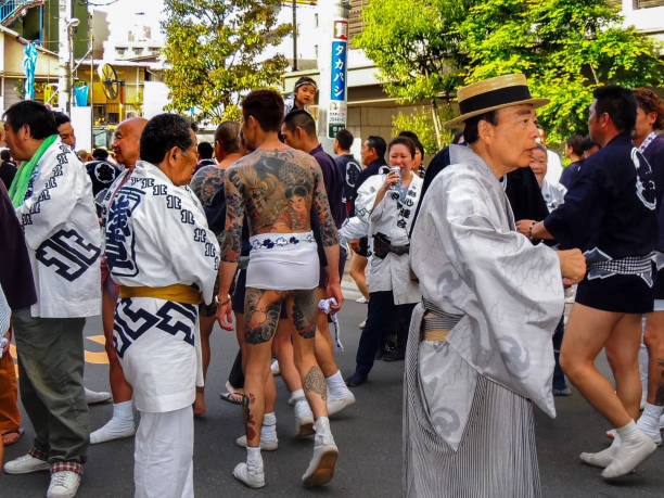 Секреты и тактика выживания Якудзы: Внутри мира печально известной японской мафии