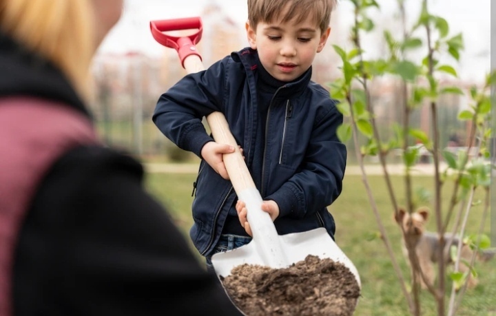 Труд облагораживает ребёнка, российские школьники обязаны работать! Новый законопроект от депутатов Госдумы