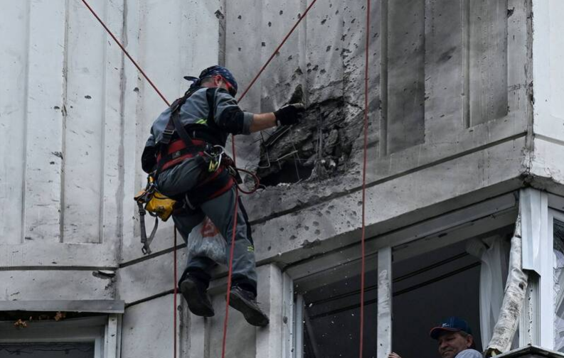 Москва подверглась очередной атаке беспилотников на Кремль: за этим стоит Украина