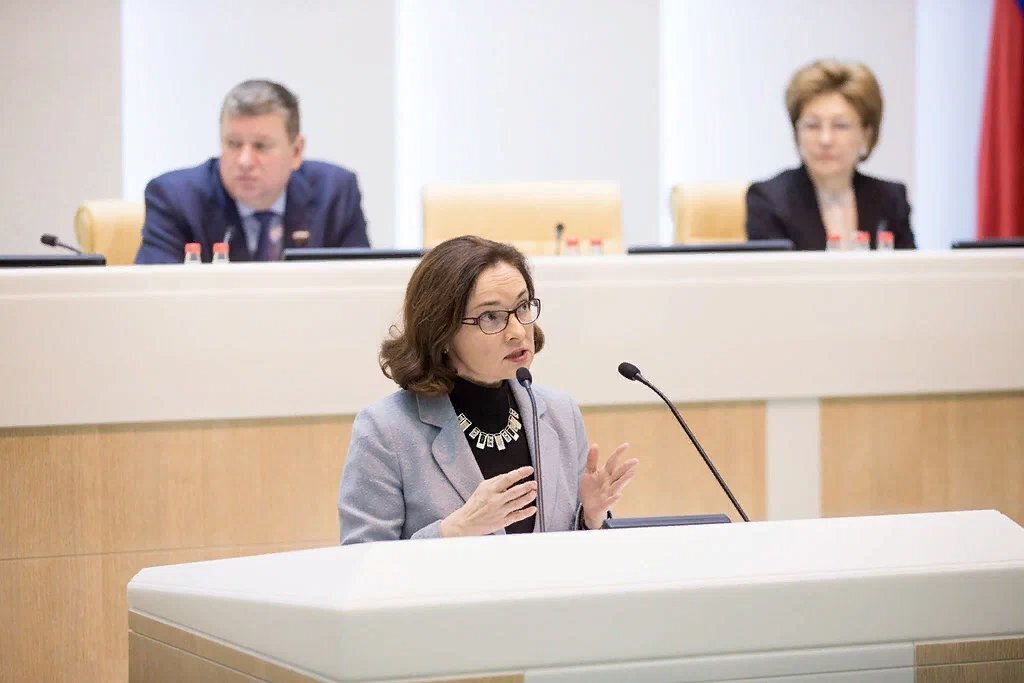 Набиулина на «прицеле». Люди устали от партий, особенно от «Единой России»