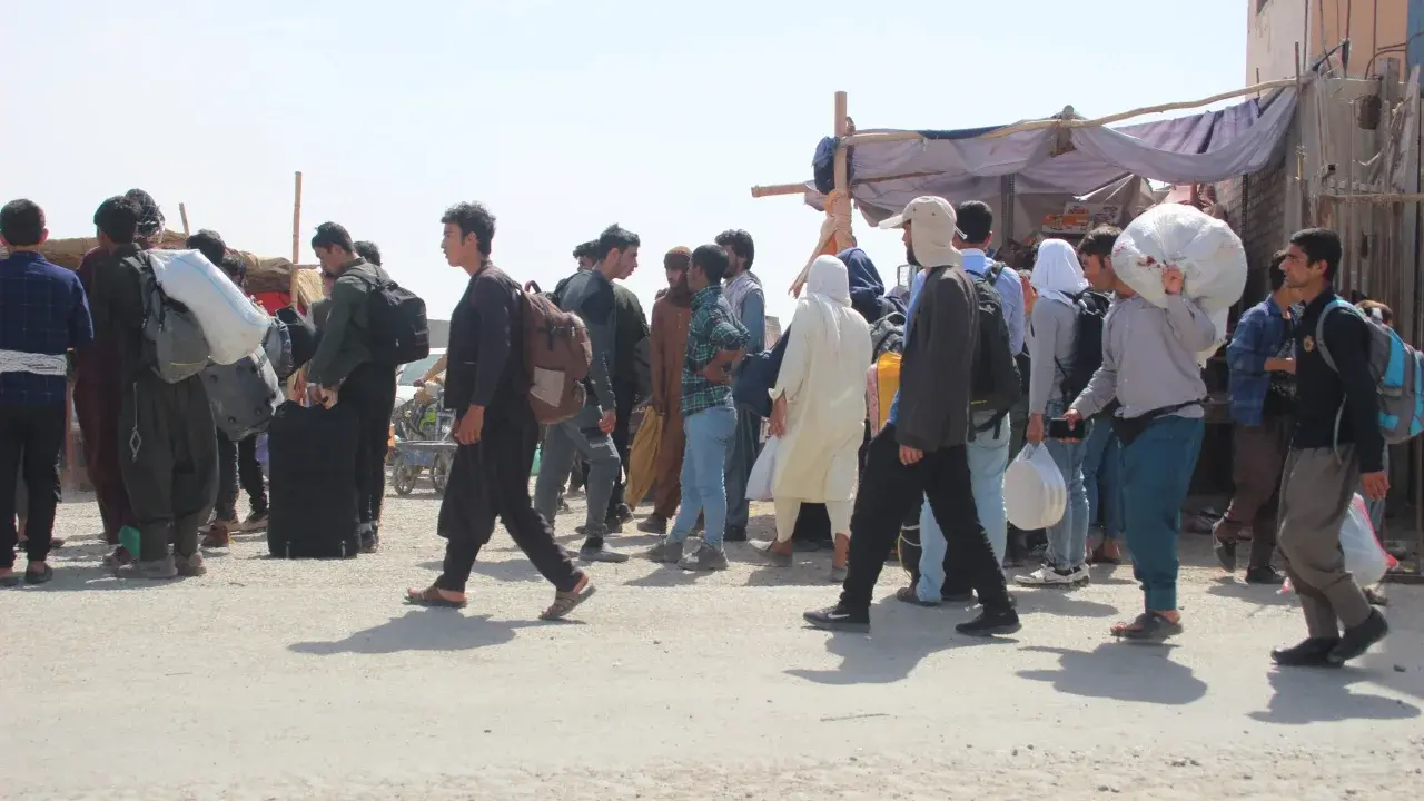 Государства ЕС обвиняют в халатности после того, как в прошлом году в Европу был переселен всего 271 афганец: Международный комитет спасения