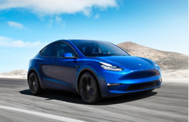 Tesla удваивает скидки на автомобили Model 3