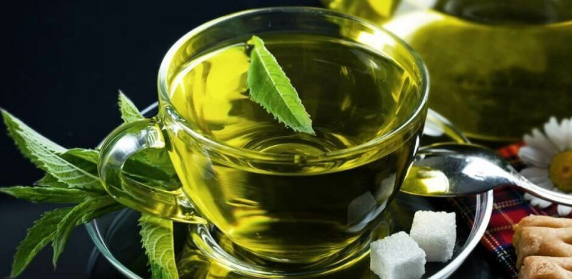 Лето. Как приятно радоваться лету и провести время в кафе, где можно общаться и отдыхать. Но что выбрать для утоления жажды в жаркий день?