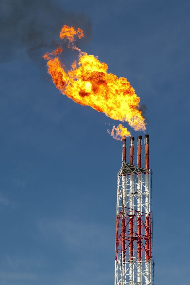 Как США зарабатывают миллиарды на зелёной повестке, ограбляя весь остальной мир