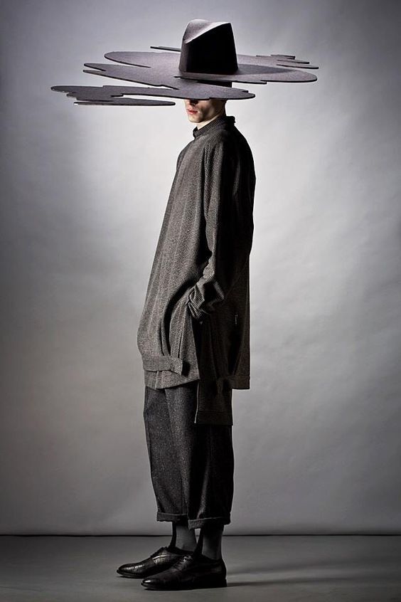 Театр авангардной моды.