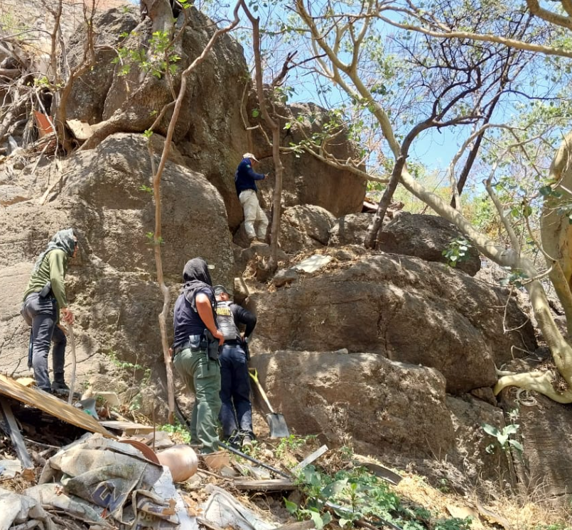 Полиция Мексики обнаружила 45 сумок, содержащих части тела.