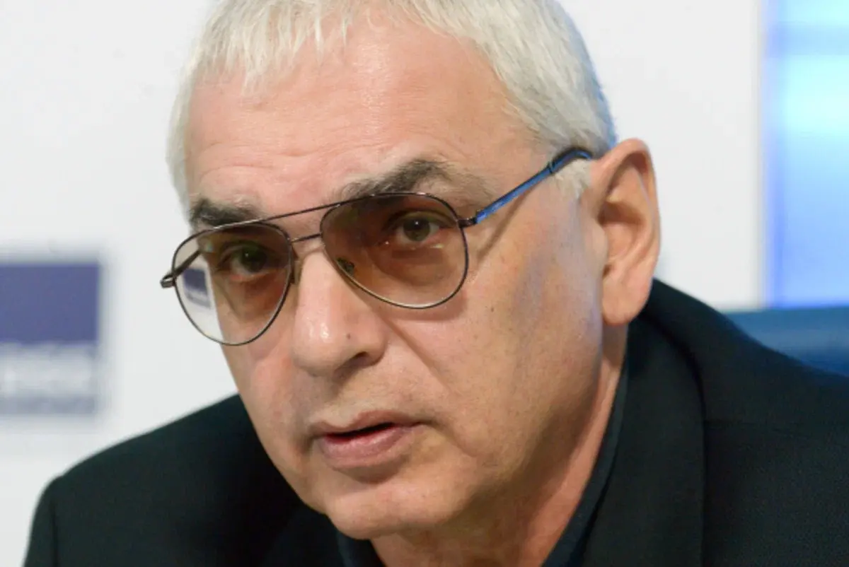 Карен Шахназаров: «У нас власть буржуйская, а народ – советский!»