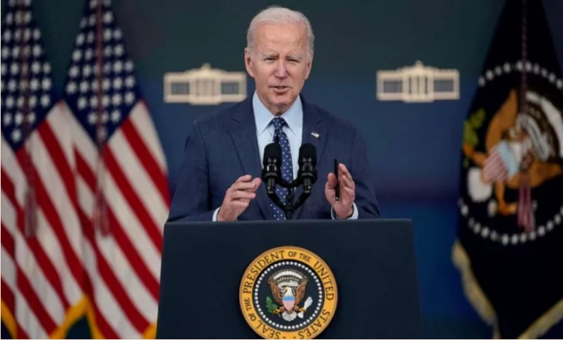 США: рейтинг популярности Байдена составляет 41%