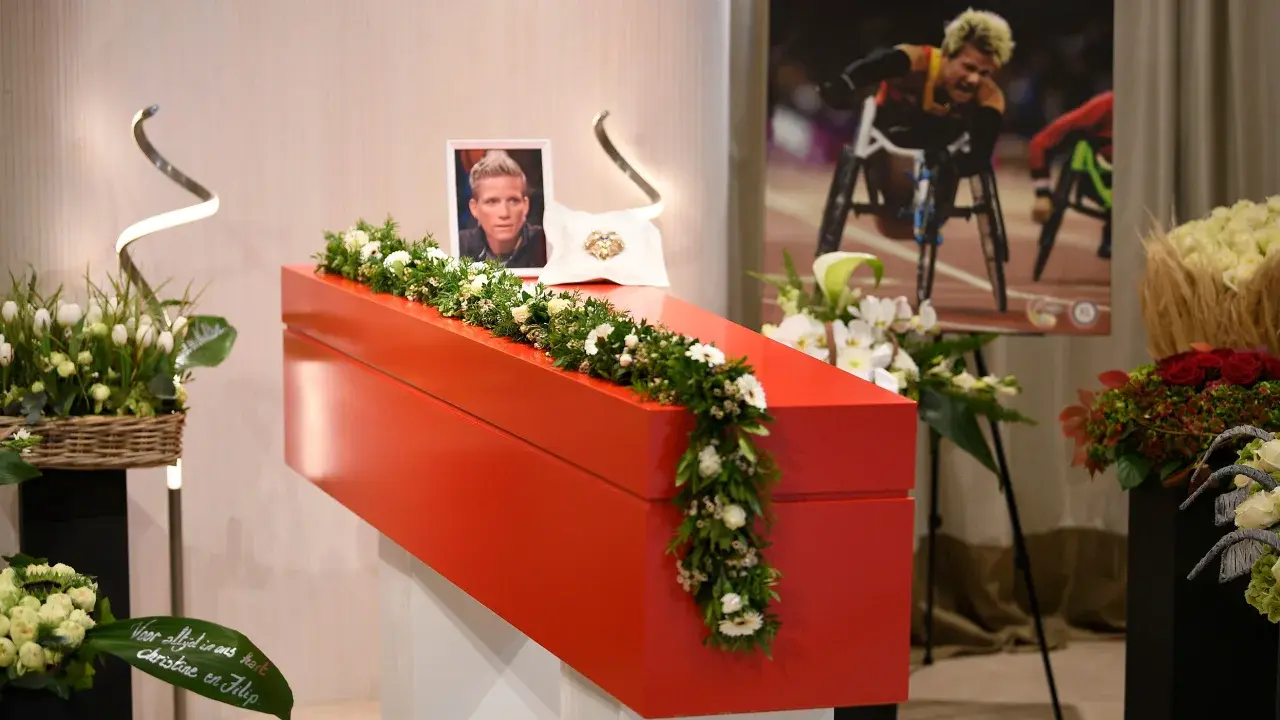 Режиссер провела три года с паралимпийцем и триатлонисткой Марике Вервоорт