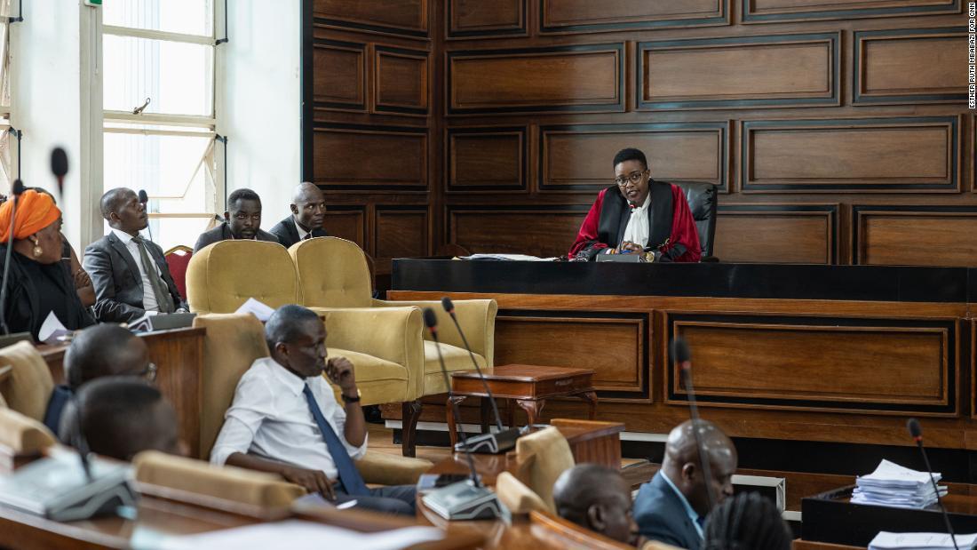 «Люди считают нас легкой мишенью»: женщины-политики сталкиваются с потоком оскорблений в Интернете, но говорят, что не прекратят свою работу