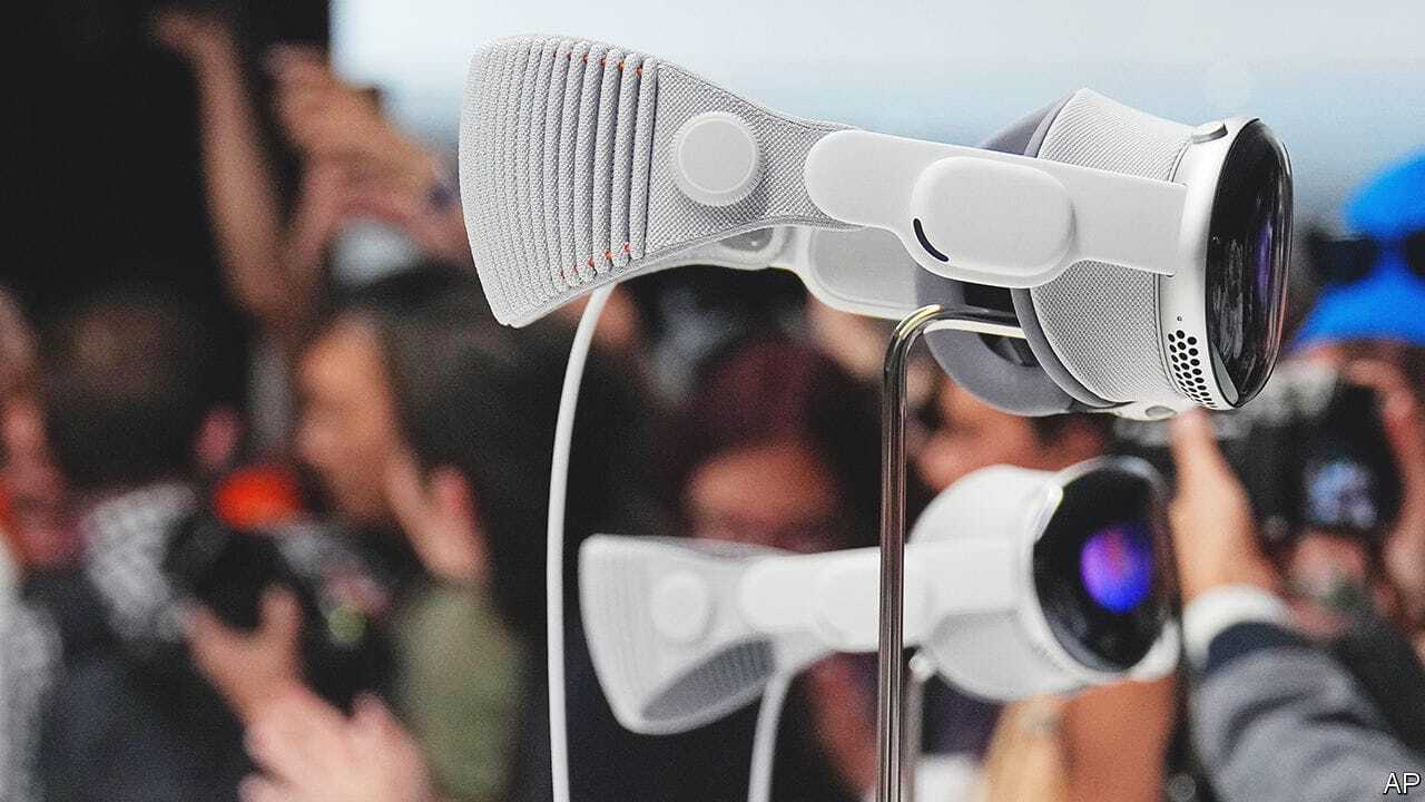 Apple Vision Pro - невероятная машина. Для чего она?