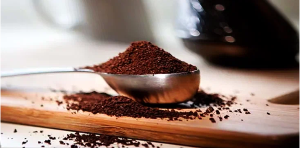 Зачем добавлять кофейную гущу в шампунь? Красота и здоровье.