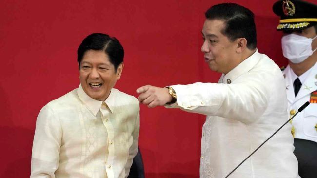 Филиппинская компания, связанная с союзником Маркоса, заключает деловые сделки