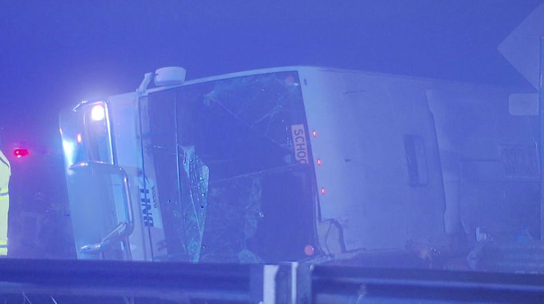 10 человек погибли в ужасной аварии свадебного автобуса